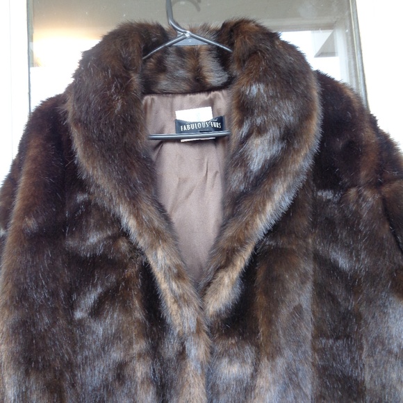 Jackets & Blazers - NWT faux fur coat size XL *offers welcome